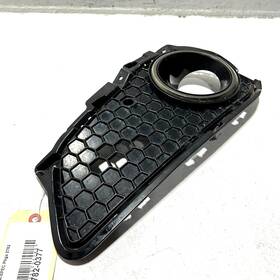 71107-tz3-a50 Acura 2018-2020 Tlx A-spec Front Bumper Garnish Fog Light Bezel Driver Side Oem