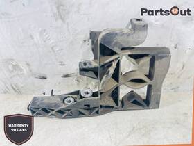 Au8805608 Aftermarket Products 2012-2018 A7 S7 Rs7 Lower Radiator Support Bracket Right Side Oem