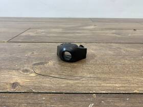 4m0-853-231-b Audi 2017-2019 Q7 Front Bumper Park Assist Camera Mounting Bracket 4m0853231 Oem