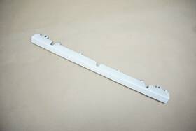 8r0807661 Audi 2009-2012 Q5 Center Bumper / Grille Trim Genuine