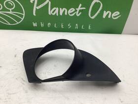 51117142180 Bmw Oem 2006-2008 750li E66 Front Right Bumper Fog Light Trim Bezel