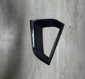 51119463480 Bmw 2021-2023 530i 540i 530e Right Passenger Air Duct Cover Molding Trim B7285