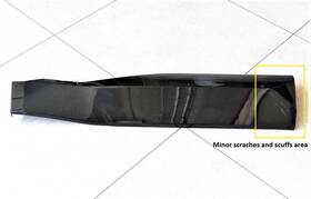 51219851026 Bmw 2023-2025 G09 Xm Rear Right Door Lower Molding Oem A1