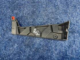 366438708 Buick 13369031 2016 2019 Cascada Rear Left Bumper Bracket Guide Oem