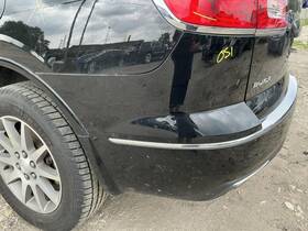 187-00294 Buick Rear Bumper Cover With Blind Spot Alert Opt Uft Fits 13-17 Enclave 770805