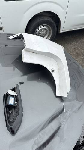 42766374 Buick 2020 - 2025 Encore Gx Rear Right Passenger Bumper Cover Corner Oem Marron