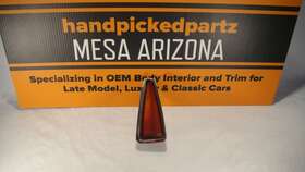 5964140 Cadillac 1 1970 Deville Fleetwood Calais Lower Bumper End Cap Reflector Assembly