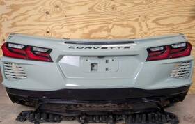 190-10529a Chevrolet 2020-2025 C8 Corvette Stingray - Oem Rear Bumper Cover Lights Absorber Cactus 1k