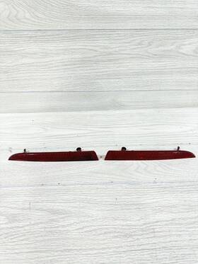 92282553 Chevrolet 2016 2017 2018 Camaro Rear Bumper Reflector Lights L R Oem
