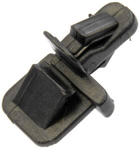 700-065 Dorman/autograde Bumper Clip