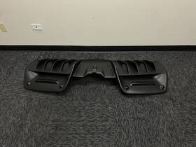 000874842 Ferrari Sf90 Rear Lower Bumper Valance Diffuser Panel 2021 2022 2023 2024 Oem