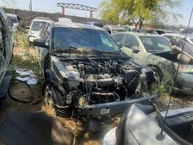 105-01568b Ford Front Bumper Without Fog Lamps Fits 05-07 Five Hundred 204860