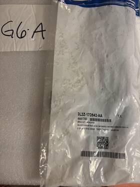 3l2z-17d942-aa Ford Genuine Absorber Bracket