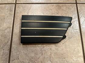 8a53-17k947-acw Ford 2009-2012 Lincoln Mks Front Left Driver Side Lower Bumper Grille Trim Cover