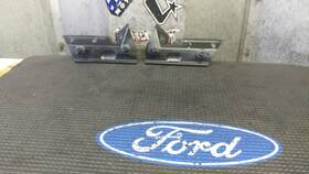 Xr3z-17c972-aa Ford 1999-2004 Oem Mustang Gt Cobra Front Bumper Mounting Bracket