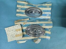 3735480 General Motors Nos Pair 57 1957 Chevy Rear Bumper Back Up Lamp Delete Plates Reverse