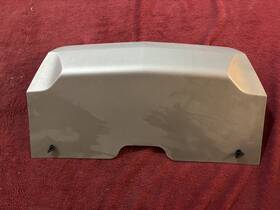 84386376 General Motors Oem Gm 19-22 Chevrolet Blazer Silver Rear Bumper Fascia Trailer Hitch Cover