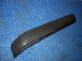 10030563 Gm 1985-90 Firebird Formula Front Bumper Cover Black Insert Filler Panel Left Lh
