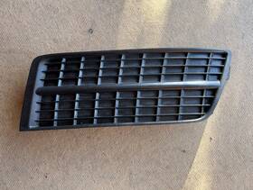 22867259 Gm Used Genuine Oem Front Left Bumper Grille Cover - 2010-2016 Cadillac Srx Models