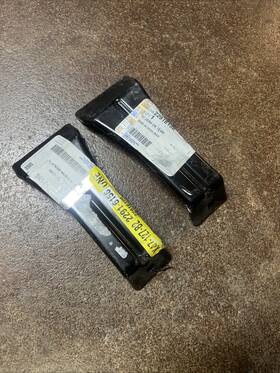 22916156 Gm Genuine Rear Bumper Fascia Bracket Lot Of 2