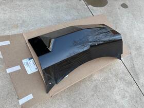 87813846 Gm 2021-2024 Escalade Oem Black Rear Bumper Fascia Trailer Hitch Cover