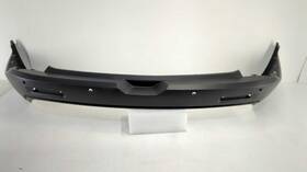 84180676 Gmc New Oem Genuine Gm Rear Bumper Cover 2017-2019 Acadia Slt Scratches
