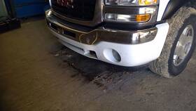 105-01639c Gmc Truck Front Bumper Classic Style Chrome Fits 05-07 Sierra 1500 Pickup 10316164