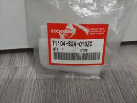 71104-s2a-010zc Honda Brand New S2000 Front Tow Hook Cover White