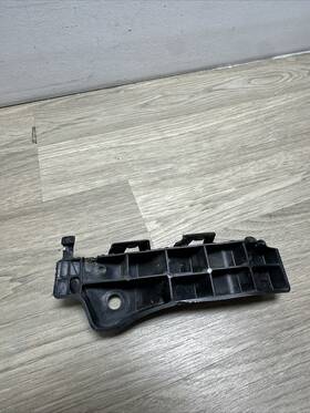 865154z000 Hyundai Santa Fe 2015 Bumper Retainer Support Bracket Front Left 12-18 Oem