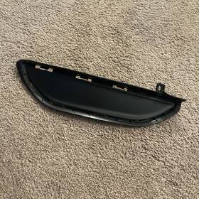 86528-d3500 Hyundai 2019-2021 Tucson Front Lower Fog Lamp Cover Right Side Oem