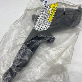 86563-1r000 Hyundai Genuine 2012-2017 Accent Hole Cover