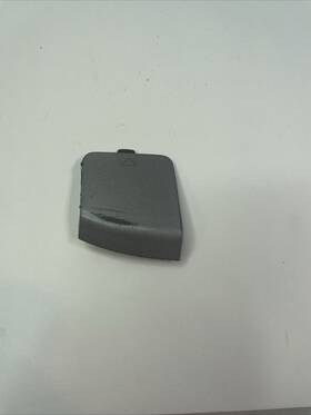 866674z500 Hyundai Rear Bumper Tow Eye Hook Cap Cover Santa Fe Sport 2017-2018