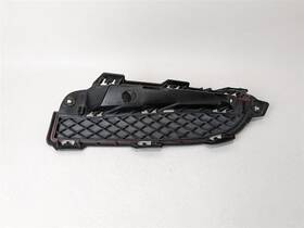 C2z16207 Jaguar 2013-2015 Xf Right Passenger Side Lower Fog Lamp Grille Oem