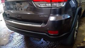 190-02080g Jeep Rear Bumper Dual Exhaust With Park Assist Fits 11-13 Grand Cherokee 10291972