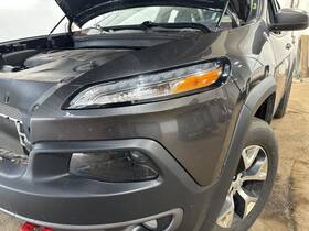 5lt11tzzae Jeep Used Front Bumper Cover Fits 2015 Cherokee Two Piece Upper Tra