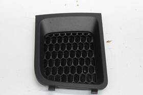5xb62lxhaa Jeep 2015-2018 Renegade Front Left Driver Side Bumper Grille Insert Cover Oem