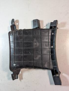 86574-d4000 Kia 16-19 Optima Right Passenger Front Bumper Air Duct Oem