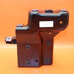 Lk72-71560 Land Rover Discovery Bumper Bracket Front Right 2019 2020 2021 Oem
