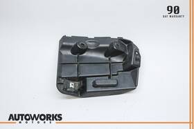 670004470 Maserati 14-21 Ghibli M157 Rear Left Driver Tail Light Bumper Cover Bracket Oem