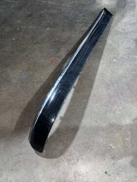 A2208851021 Mercedes 00-06 W220 S500 S430 Bumper Impact Molding Strip Right Rear 030619