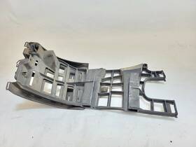 2168851016 Mercedes-benz W216 Cl550 Cl600 Rear Bumper Cover Holder Bracket Passenger Side Oem