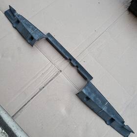 221-500-02-16 Mercedes-benz 2007-13 S-class S 550 600 Upper Air Ducting Deflector Cover Oem