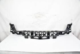 A-166-885-04-65 Mercedes-benz Gl450 Gl350 Gl550 Gl63 13-16 Gl-class X166 Rear Bumper Center Mount Bracket Oem