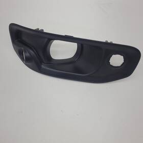 68335090ab Mopar 2019-2020 Dodger Ram 1500 Right Rh Fog Light Park Sensor Cover Used Oem