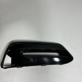 71102-tva-a1 Oem 71102tvaa1 71102 2018 - 2020 Honda Accord Front Bumper Right Fog Bezel Cover Trim