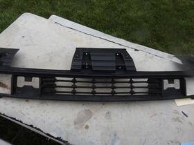 84603333 Oem Gm 20-21 Silverado 2500 Hd Front Bumper Exterior Trim-lower Cover