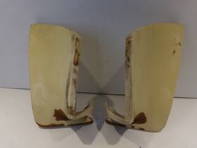 3868087 Plymouth 3868086 1976 Volare Front Bumper Filler Oem Pair 77 78 79 80