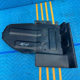 Suzuki 89311-65d00 2001-2006 Xl-7 Fuel Filler Hose Neck Protector Cover Shield Oem