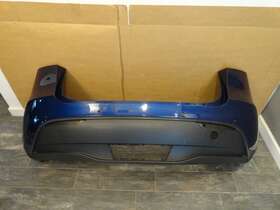 Tesla 20 21 22 2020 - 2022 Model Y Oem Rear Bumper Cover With Valance And Wiring Harness