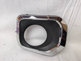 52030-04010 Toyota 2016-2023 Tacoma Sr5 Trd Right Passenger Fog Light Bezel Cover Chrome Oem